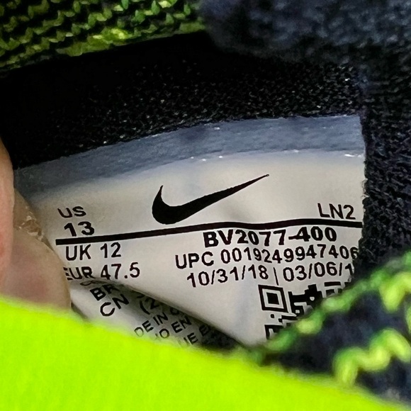 Nike Alpha Menace Elite 2 Flyknit Seattle Seahawks Men’s Football Cleats - Picture 11 of 11